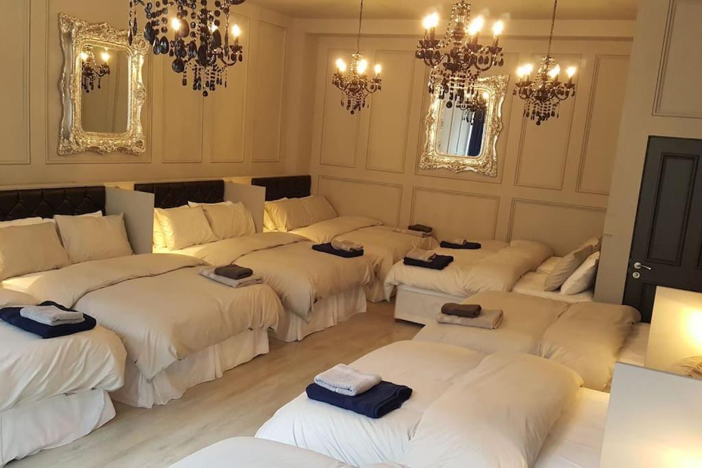 The V.I.P Suite - Sleeps 24! Best For Large Groups Liverpool Dış mekan fotoğraf